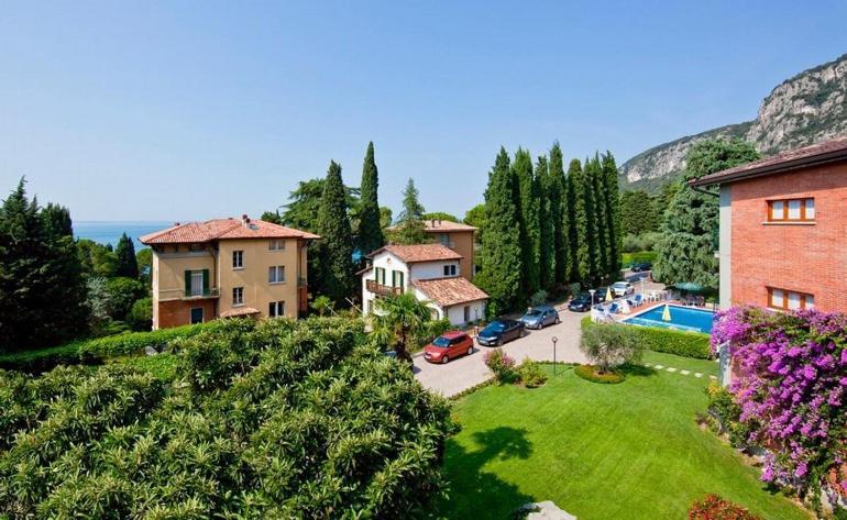 Hotel Gabbiano - Garda Lake Collection Luaran gambar